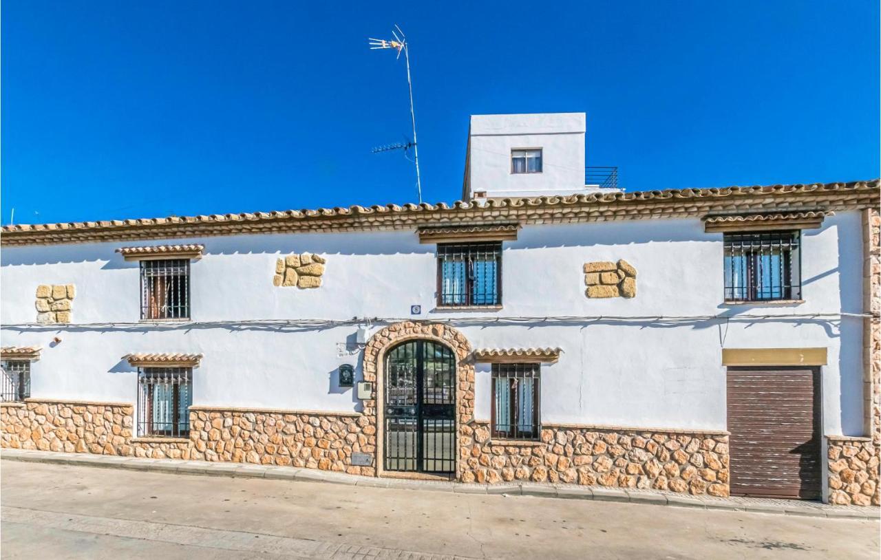 Pet Friendly Home In Hornachuelos With Kitchen Exterior photo