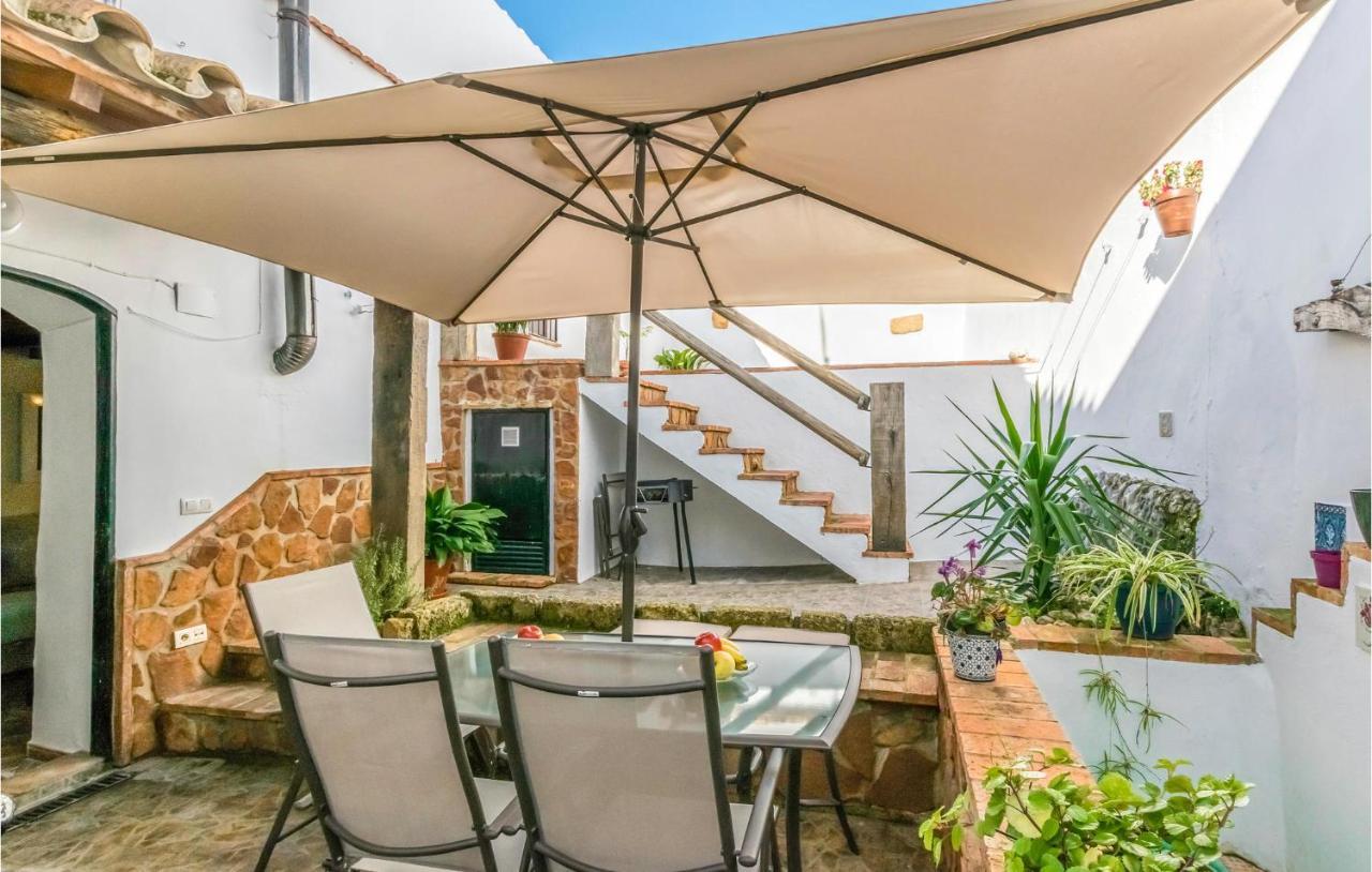 Pet Friendly Home In Hornachuelos With Kitchen Exterior photo